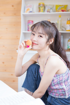 共享双胞胎齐娜齐琳